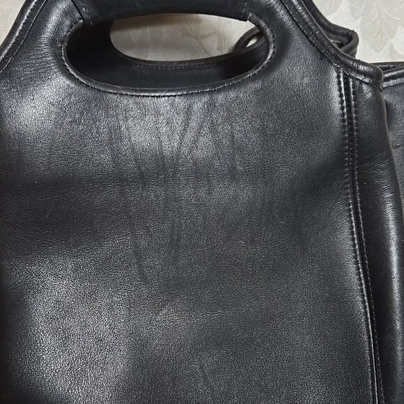 Coach Vintage 90s Black Leather Drawstring Backpack - Picture 2 of 10